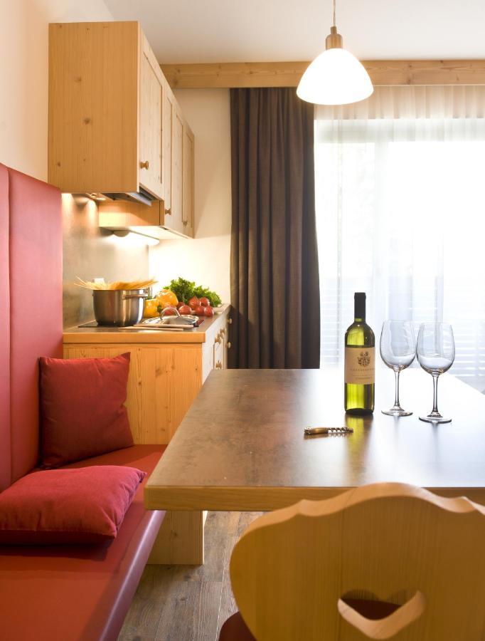 Martina Breakfast Lodge Кастелрото Стая снимка
