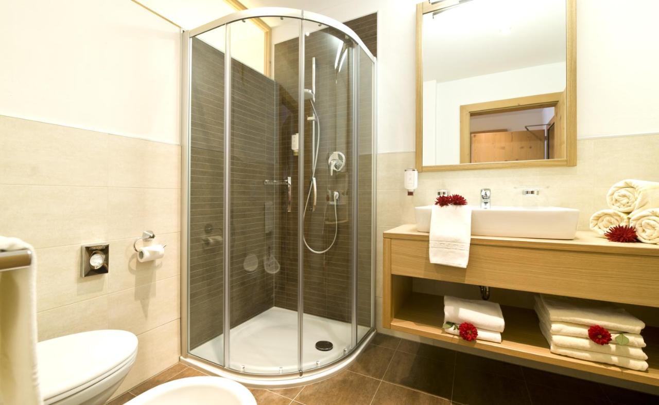 Martina Breakfast Lodge Кастелрото Екстериор снимка