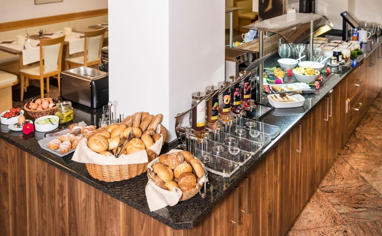 Martina Breakfast Lodge Кастелрото Екстериор снимка