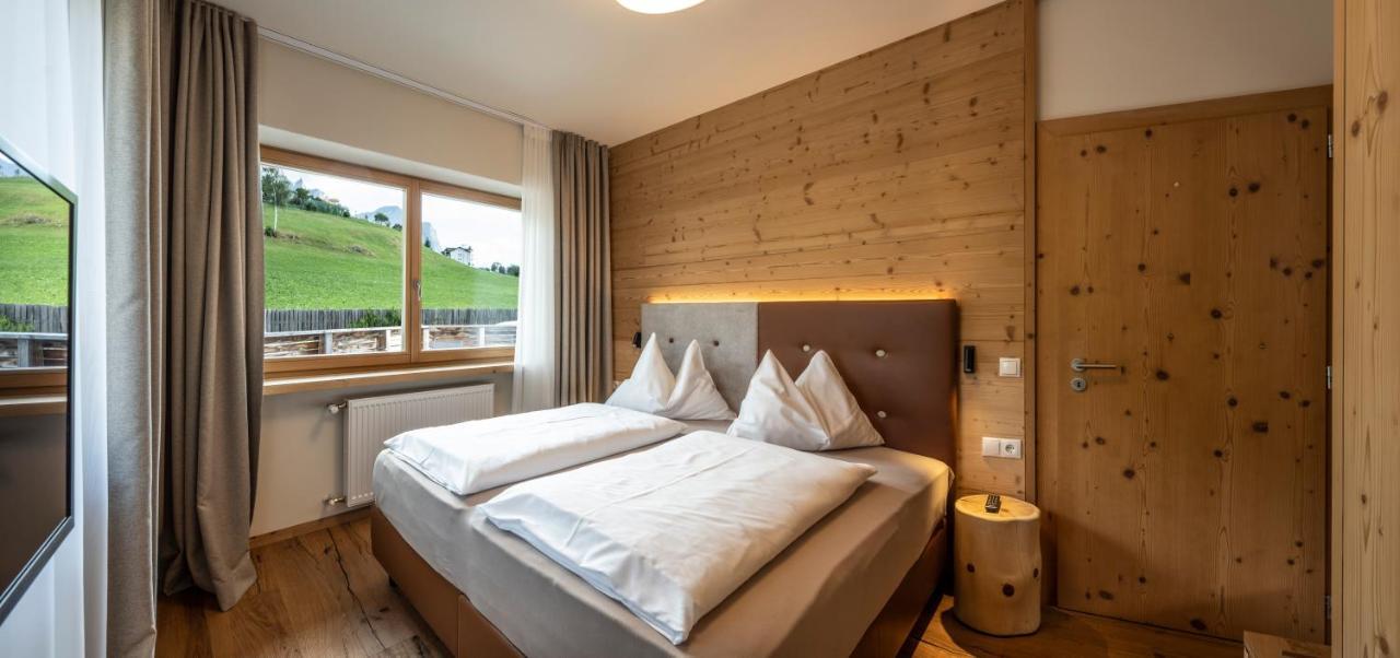 Martina Breakfast Lodge Кастелрото Екстериор снимка